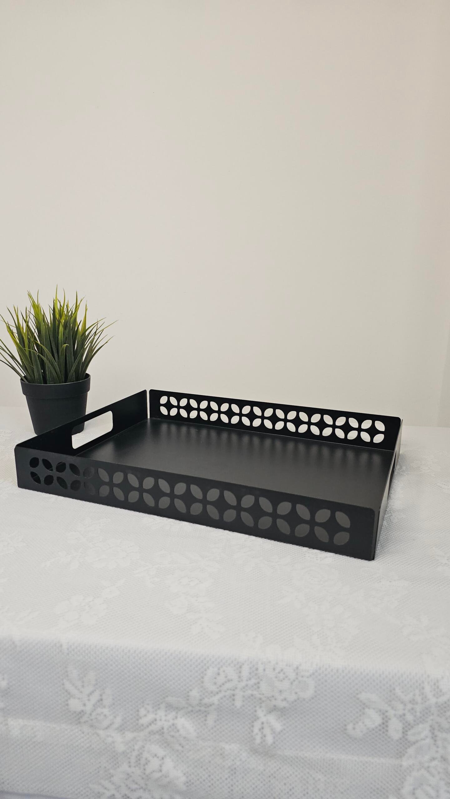 Black Elegance Tray